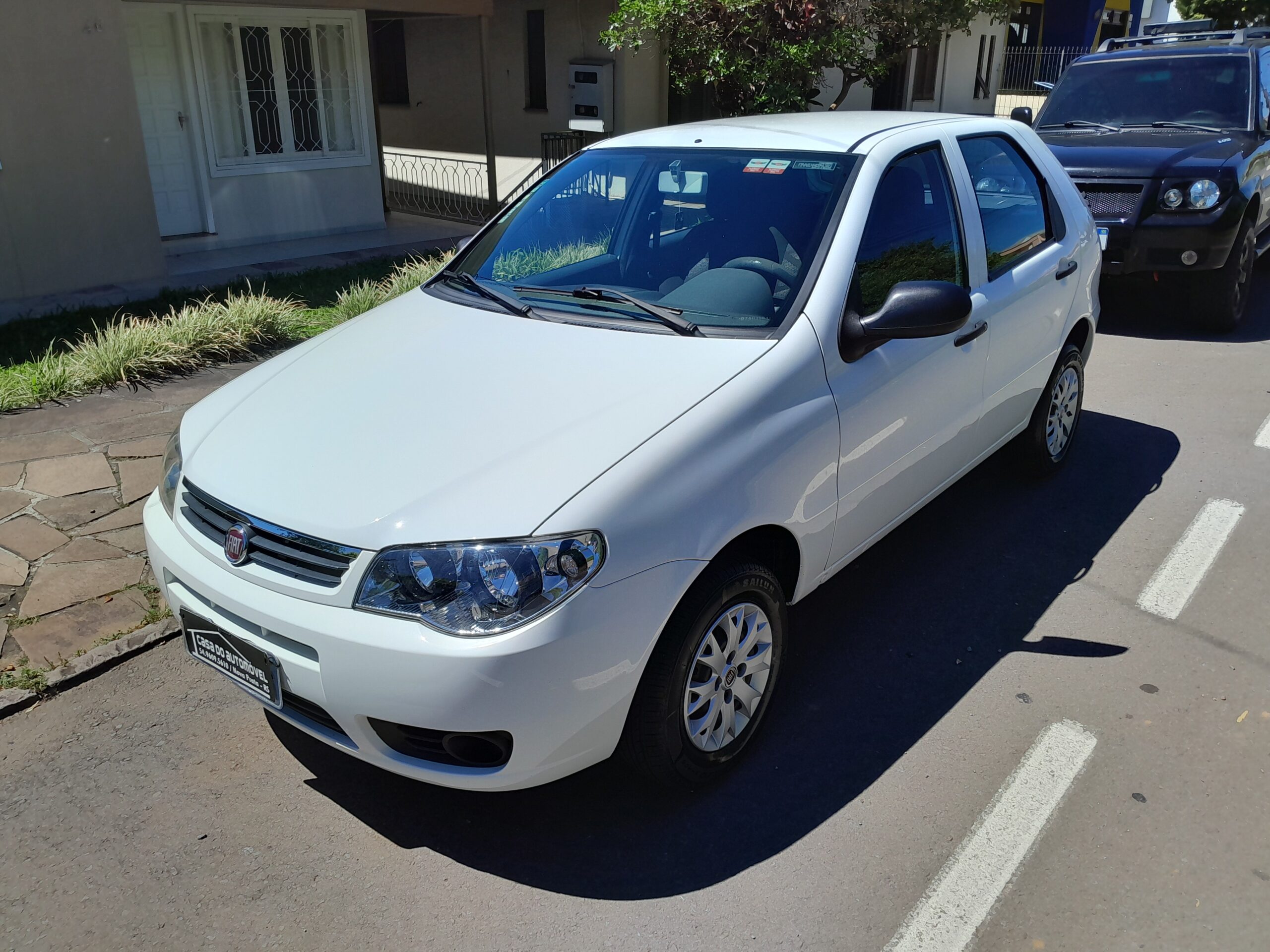 Palio Economy 4 portas - Imagem 2