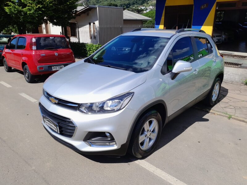 Tracker 1.4 turbo lt