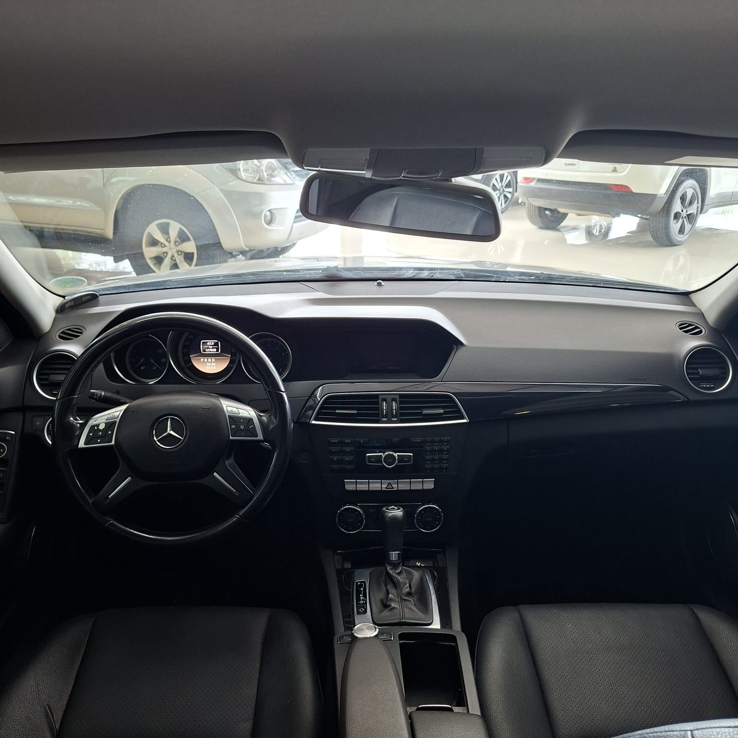 MERCEDES-BENZ C-180 CLASSIC 2012 - Imagem 9