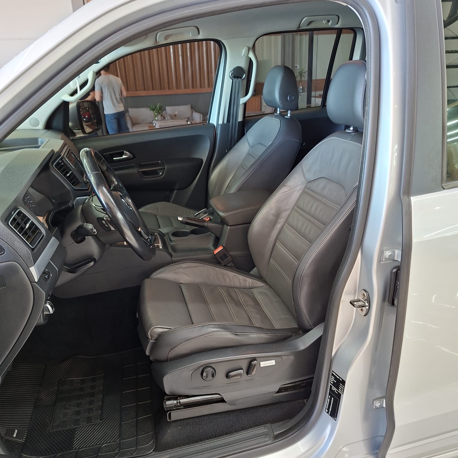 AMAROK HIGHLINE 4X4 DIESEL 2018 - Imagem 6