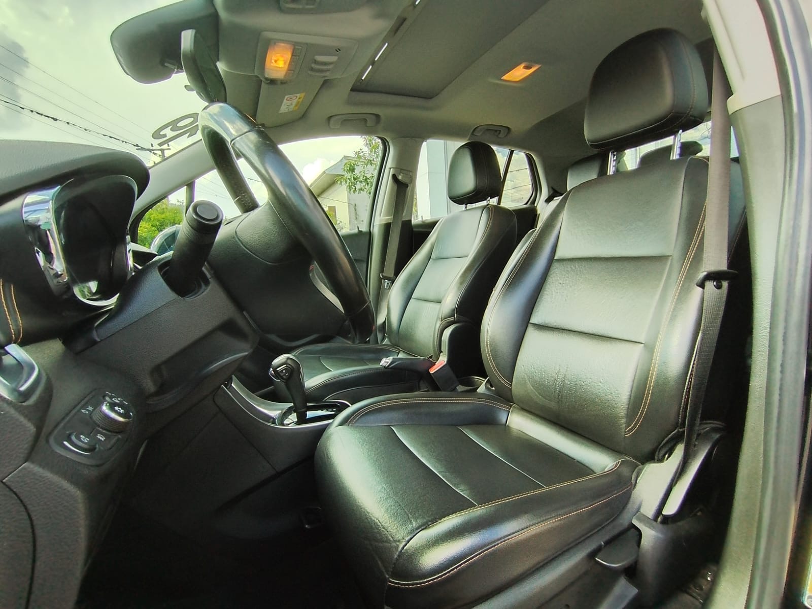 Tracker Midnight - Imagem 8