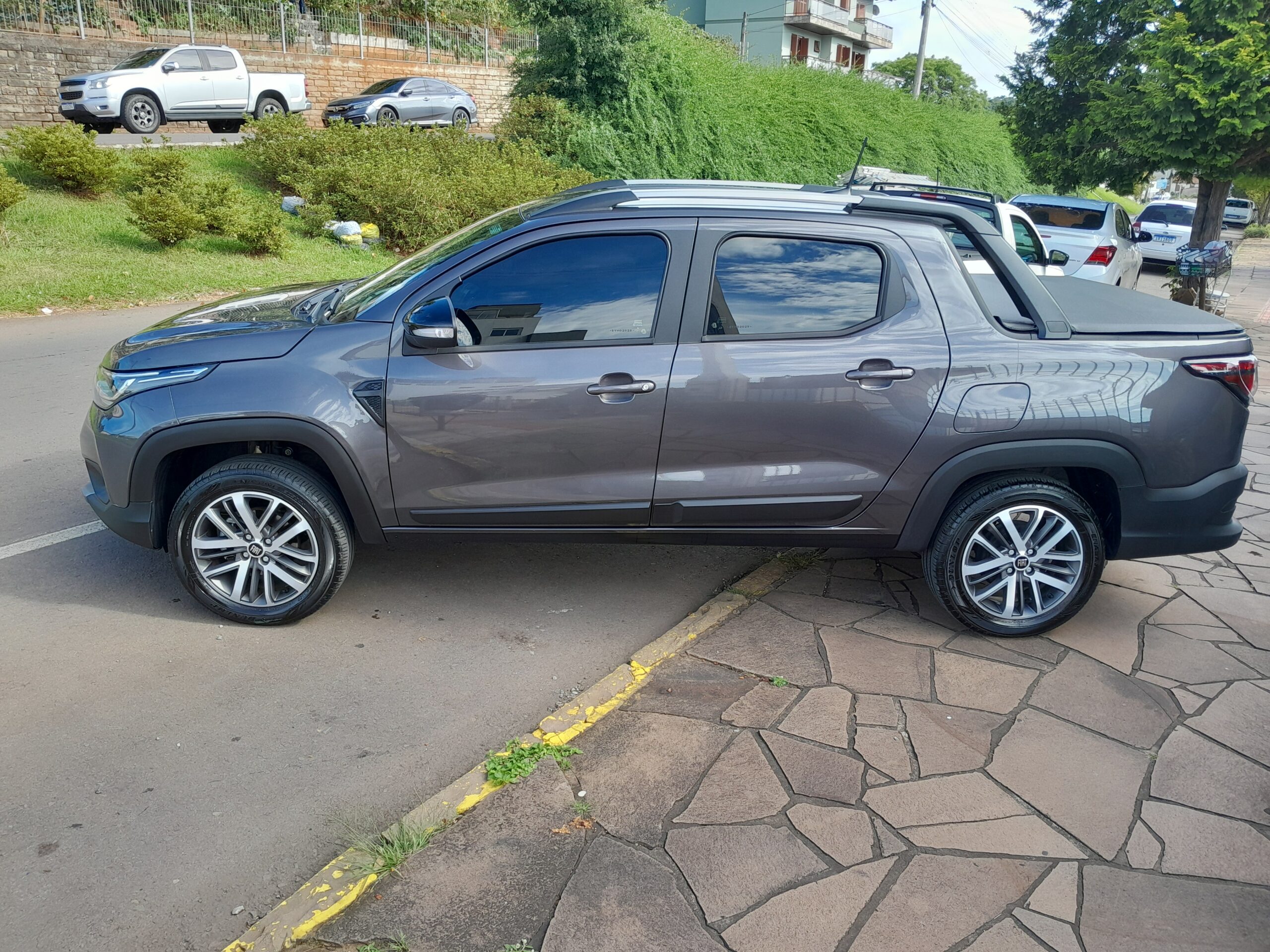 Strada 1.3 CD Volcano - Imagem 7