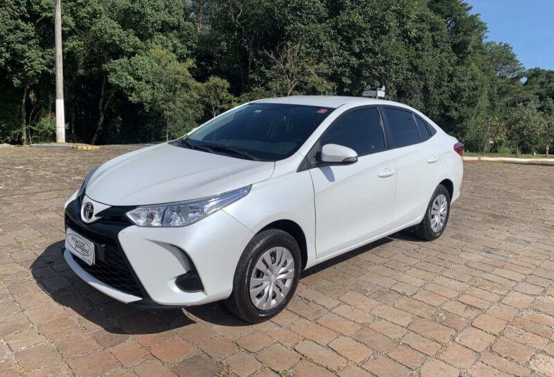 Yaris