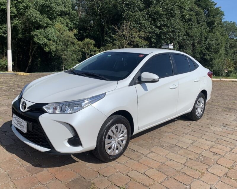 Yaris