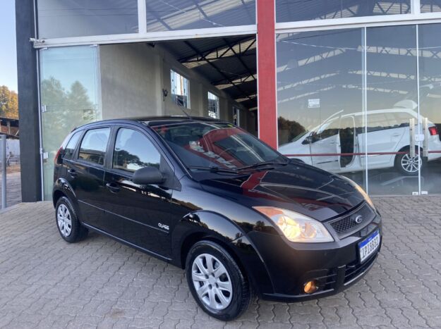 FIESTA HATCH 1.0 COMPLETO