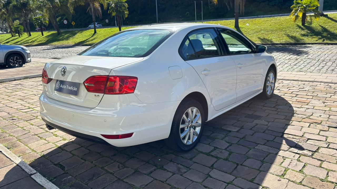 Jetta 2.0 Comfortline - Imagem 8