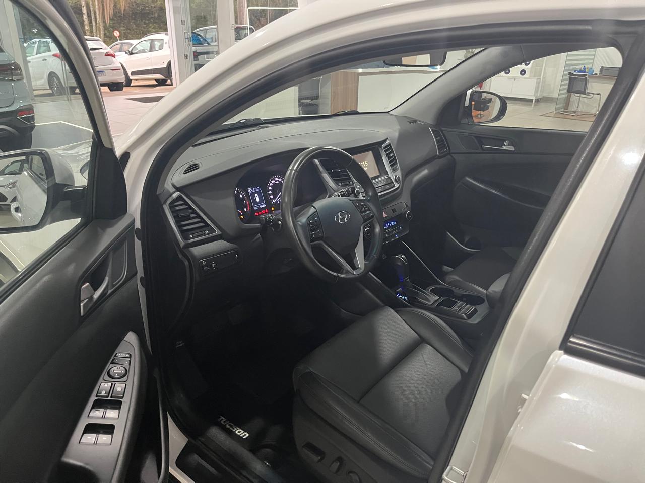Tucson 1.6T GLS - Imagem 10