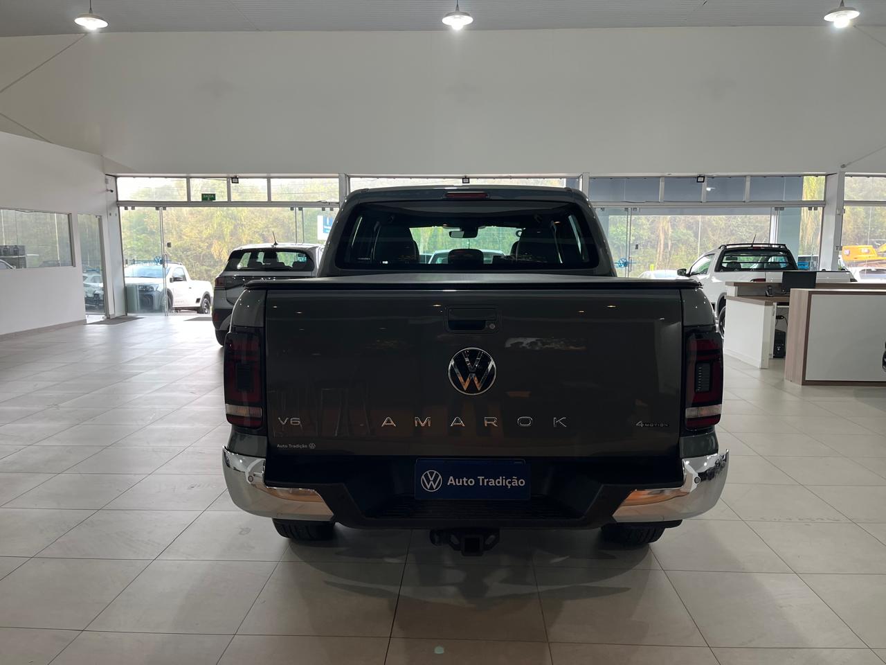 Amarok V6 Highline - Imagem 4