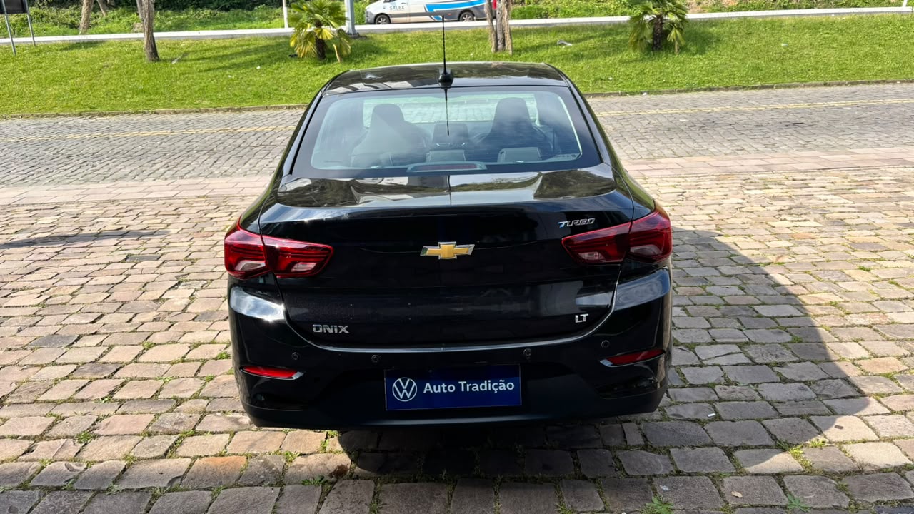 Onix 1.0T LT Plus MT - Imagem 5