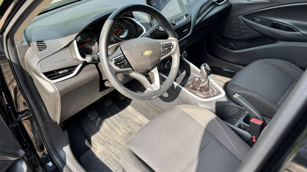 Onix 1.0T LT Plus MT - Imagem 10